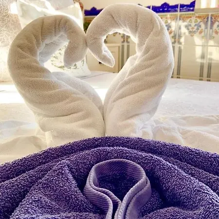 Zenit Budget Basicinn Ext Prive Bathroom بيت ريفي Olhão